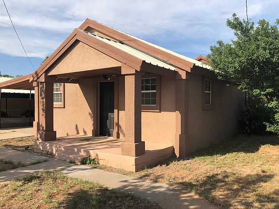 3rd image of 1019 Dorothea St