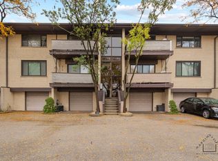 1710 Dempster St UNIT C, Park Ridge, IL 60068