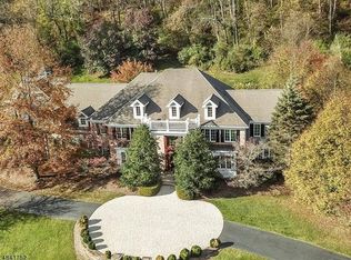 1 Deer Hill Rd, Chester, NJ 07930