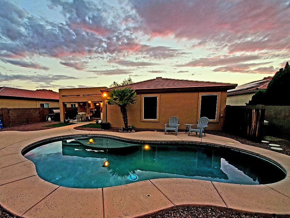 1st image of 10661 S Silverbluff Dr