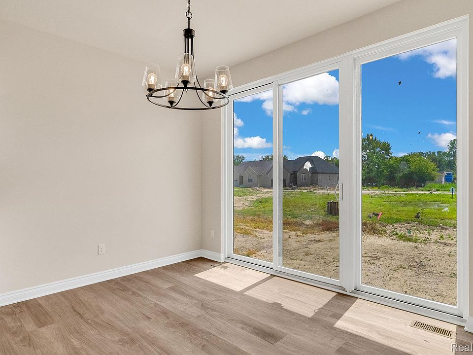 4139 Blossom Dr, photo 13