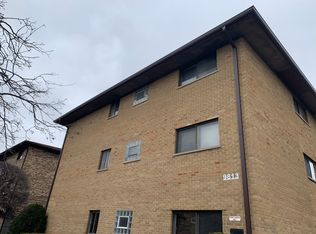 9813 Nottingham Ave #A, Chicago Ridge, IL 60415