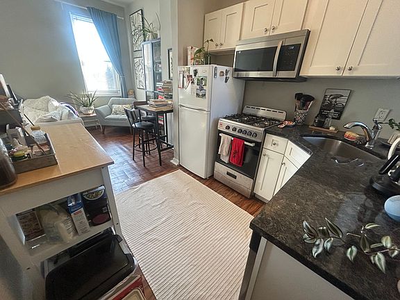 2nd image of 3509 Indian Queen Ln #2A