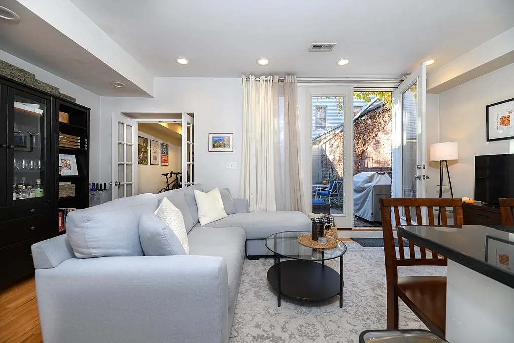 Building Photo - 87 3rd St #B
