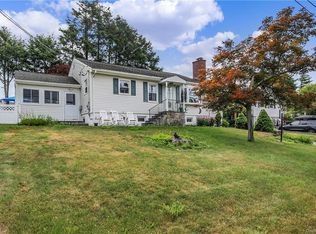 1748 Summit St, Yorktown Heights, NY 10598