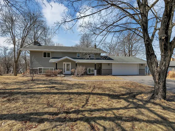 225 30th Ave SE, Saint Cloud, MN 56304