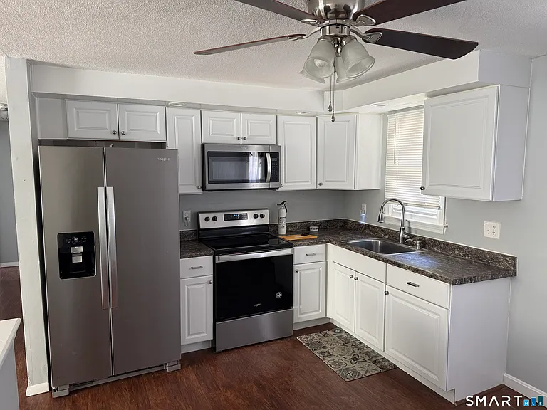 106 Meetinghouse Rdg — Photo 2