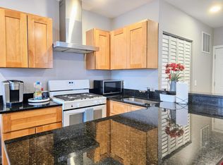 2827 S Archer Ave APT 3R, Chicago, IL 60608