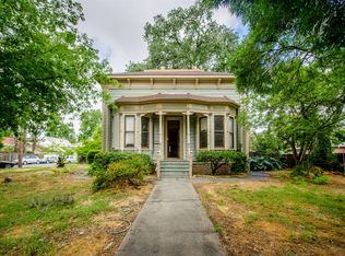 620 2nd St, Woodland, CA 95695