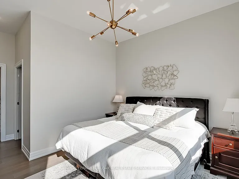 1878 Gordon St #202 — Photo 14