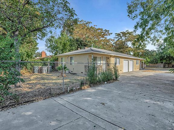 2nd image of 4831 Del Norte Blvd