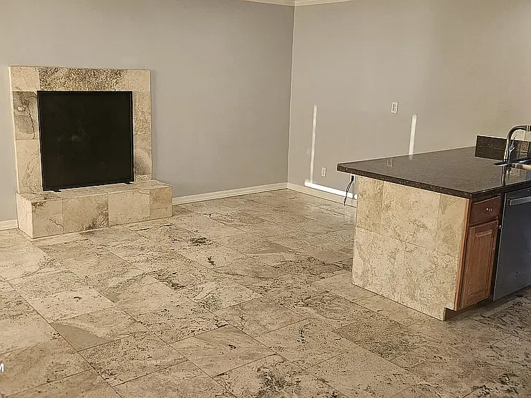 6838 E Edgemont Ave — Photo 7