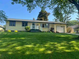 721 Fair St, Mineral Point, WI 53565
