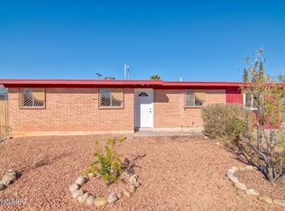 6525 E David Dr, Tucson, AZ 85730