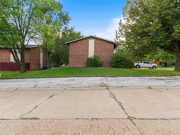 3rd image of 10000 Isabelle Dr