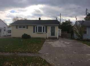 5045 Morgan Pkwy, Hamburg, NY 14075