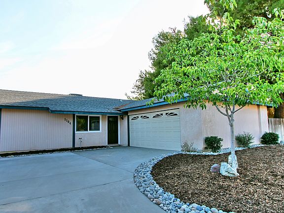 2nd image of 1104 Linda Cir