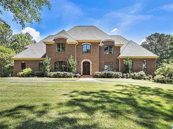 1561 Tara Dr, Columbiana, AL 35051