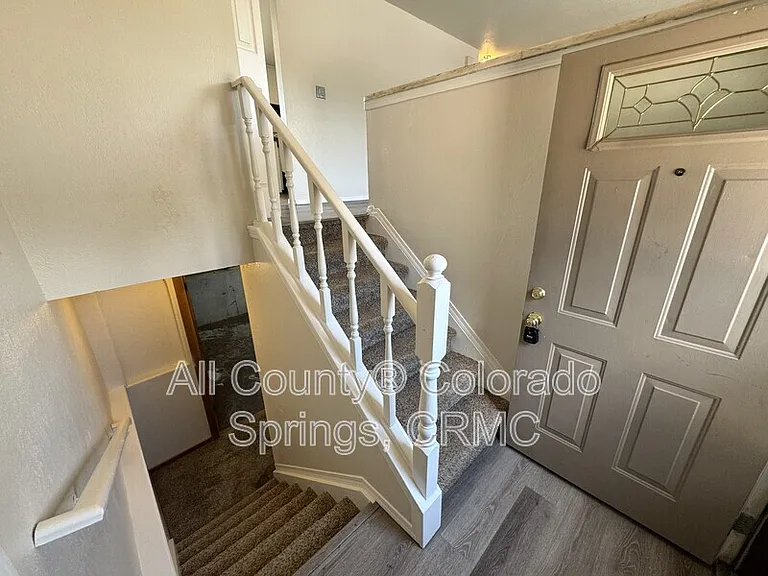 1237 Chiricahua Dr — Photo 15