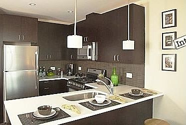 2nd image of 3054 21st St