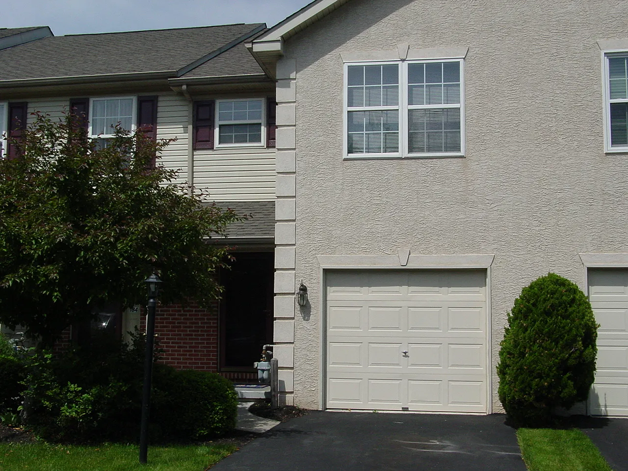 106 Vernon Ct photo 1
