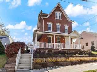 326 Walnut St, Spring City, PA 19475
