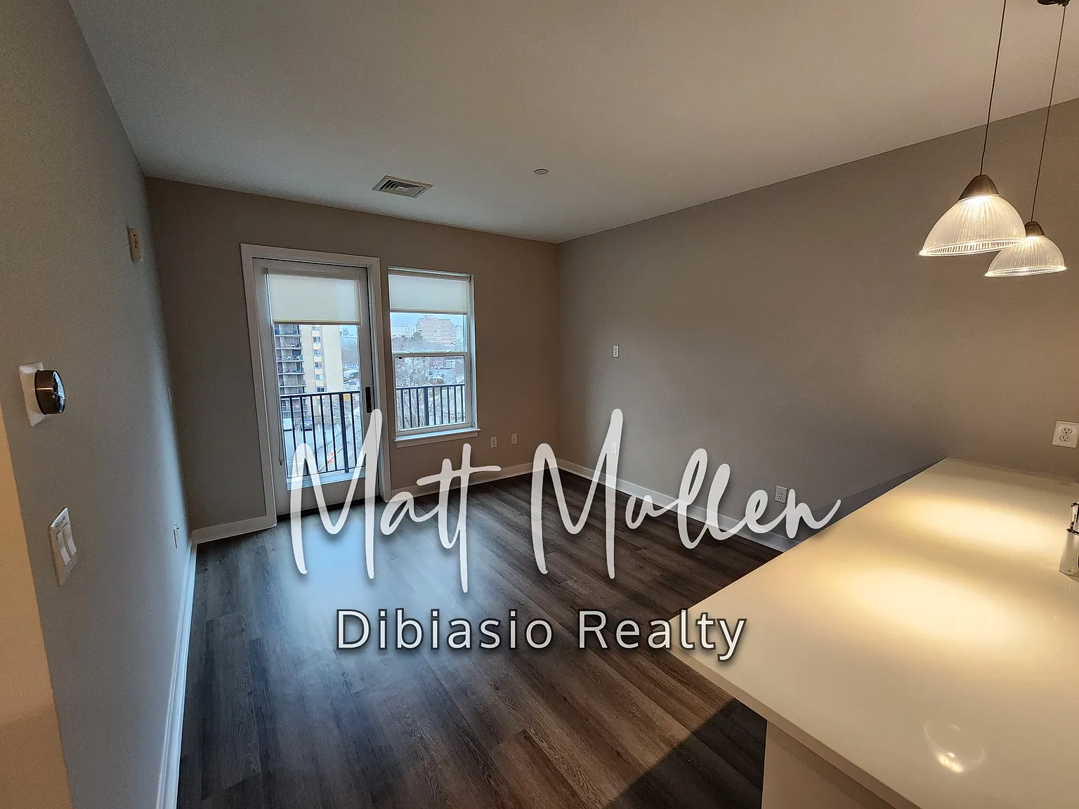 2 bed, 1150 sqft, $3,200 — Photo 2