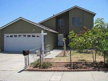 2nd image of 6137 Daisy Pl