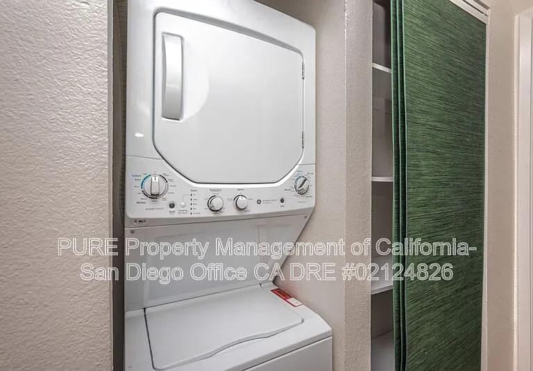 7565 Charmant Dr #515 — Photo 14