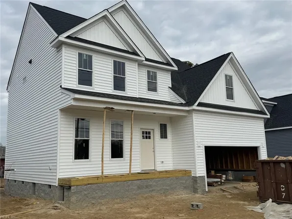 727 Willow Dr, Newport News, VA 23605