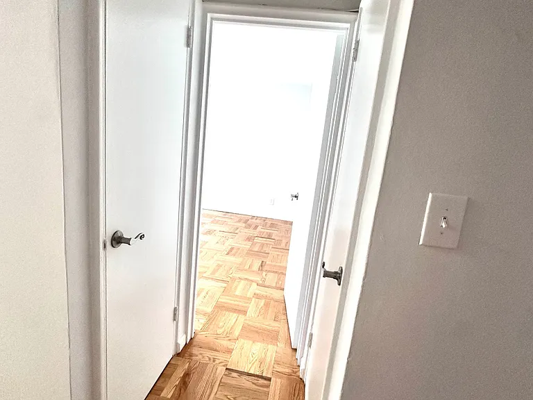 210 Atlantic Ave #C1G — Photo 12