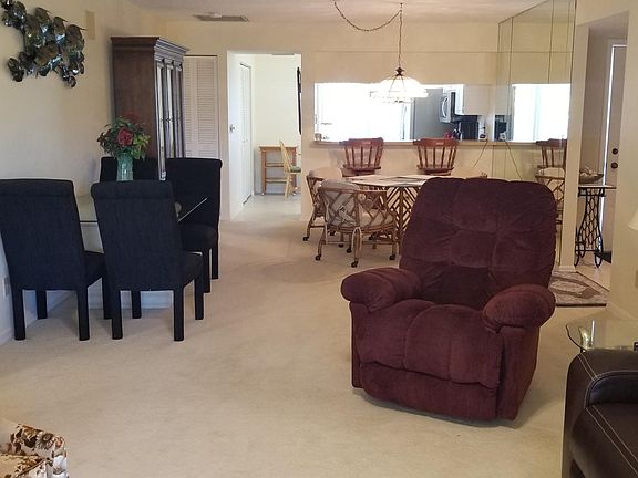 3rd image of 328 Cerromar Way N