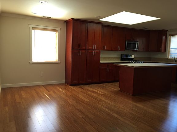 2nd image of 5501 E St