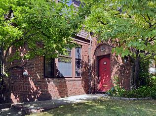 205 Slater Ave, Providence, RI 02906