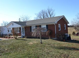 1100 Warwick Rd, Harrodsburg, KY 40330