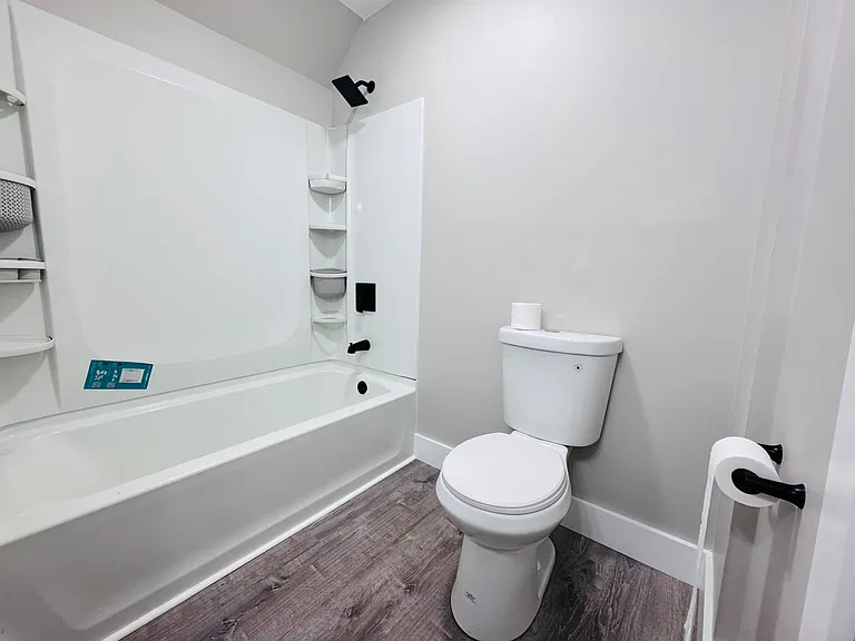 9809 Baltic Rd — Photo 11