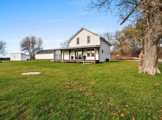 W2331 Linquest Rd, Cecil, WI 54111