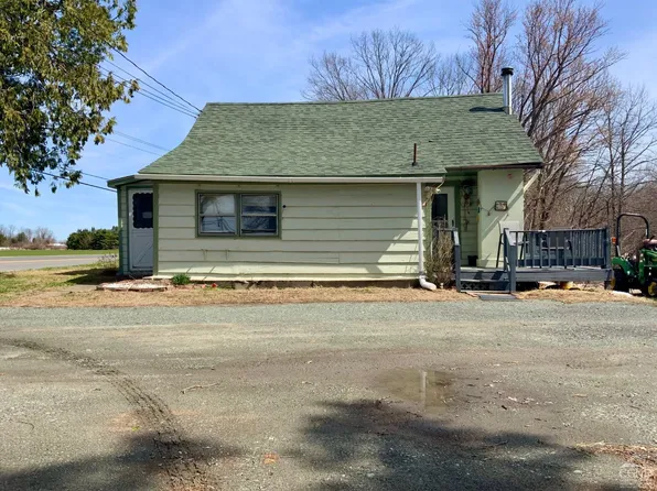 2198 US Route 9, Kinderhook, NY 12106