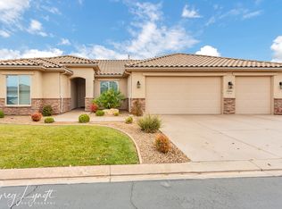 4643 S Whisper Point Dr, St George, UT 84790
