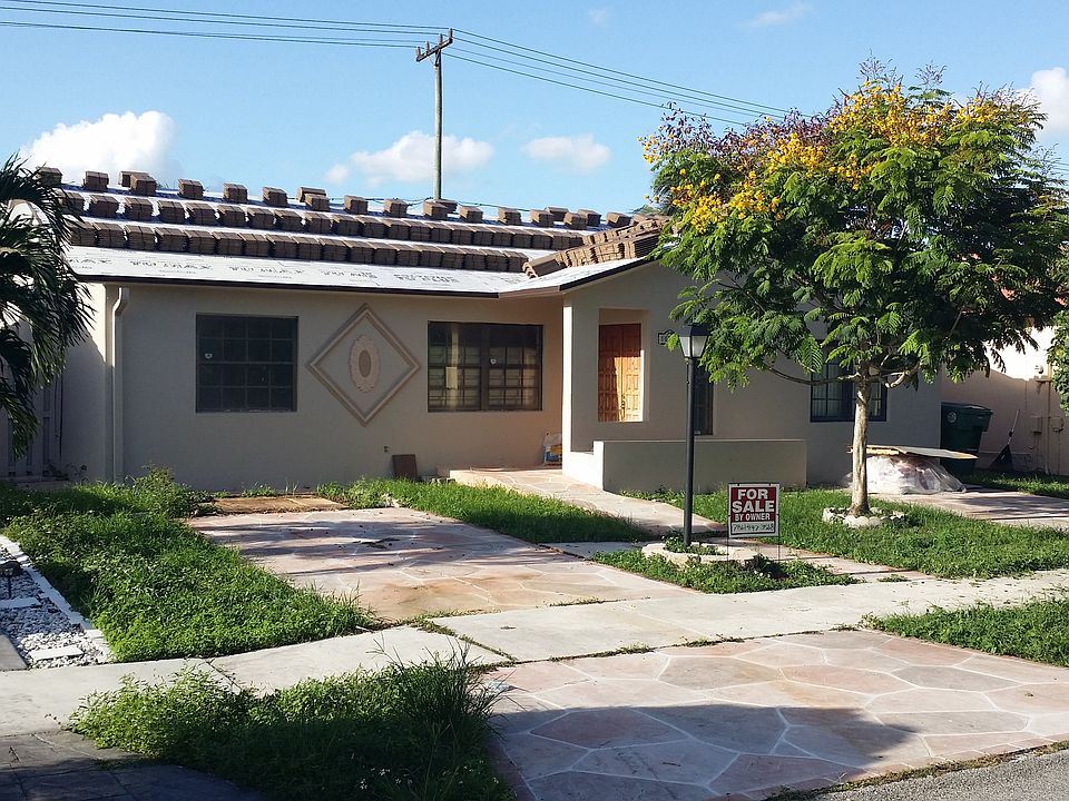 1st image of 10139 NW 129th Ter