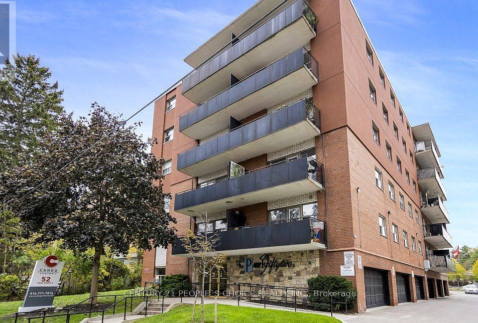 1st image of 52 Park St E #307