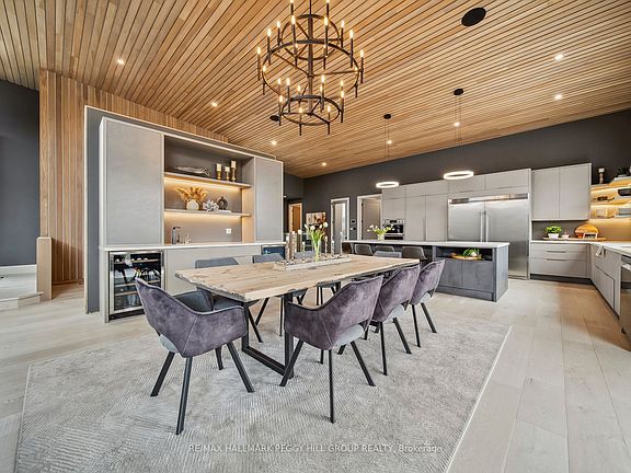 2nd image of 7 Meadowlark Way