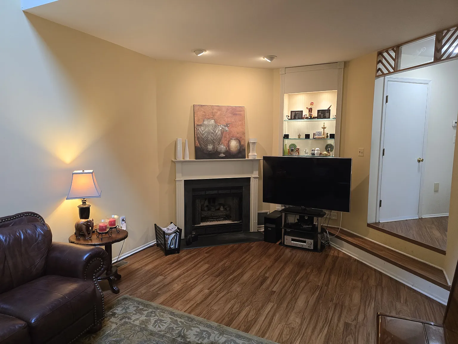 2 bed, 1659 sqft, $3,700 — Photo 2