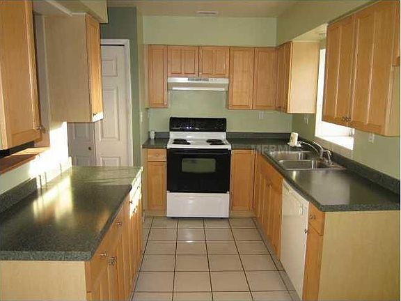 3rd image of 3028 George Mason Ave APT D