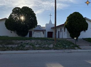 611 N 5th St, Artesia, NM 88210