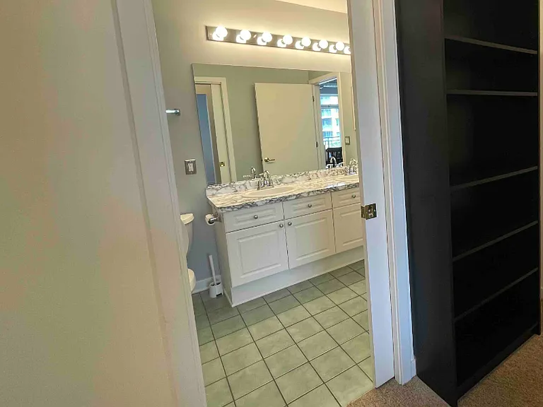 1155 W Madison St — Photo 14