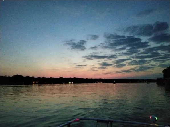 575 Lakeside Dr, Cuba, MO 65453