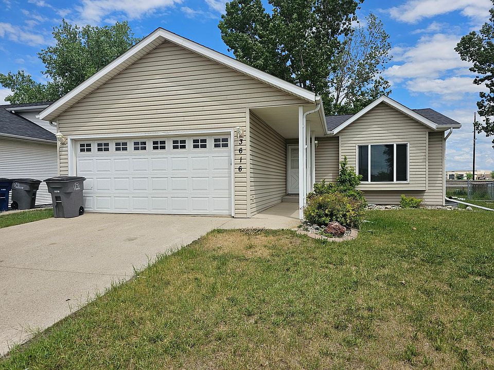 1st image of 3616 Village Green Ln
