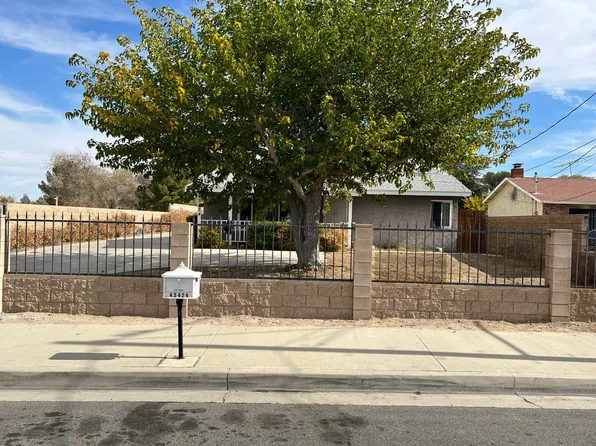 43424 20th St W, Lancaster, CA 93534