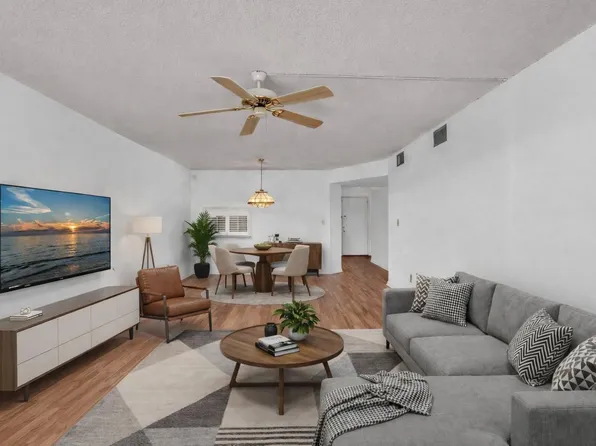 4930 E Sabal Palm Boulevard #409, Tamarac, FL 33319